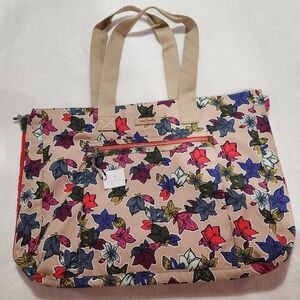 Vera Bradley Lighten Up Expandable Tote, Falling Flowers, NWT